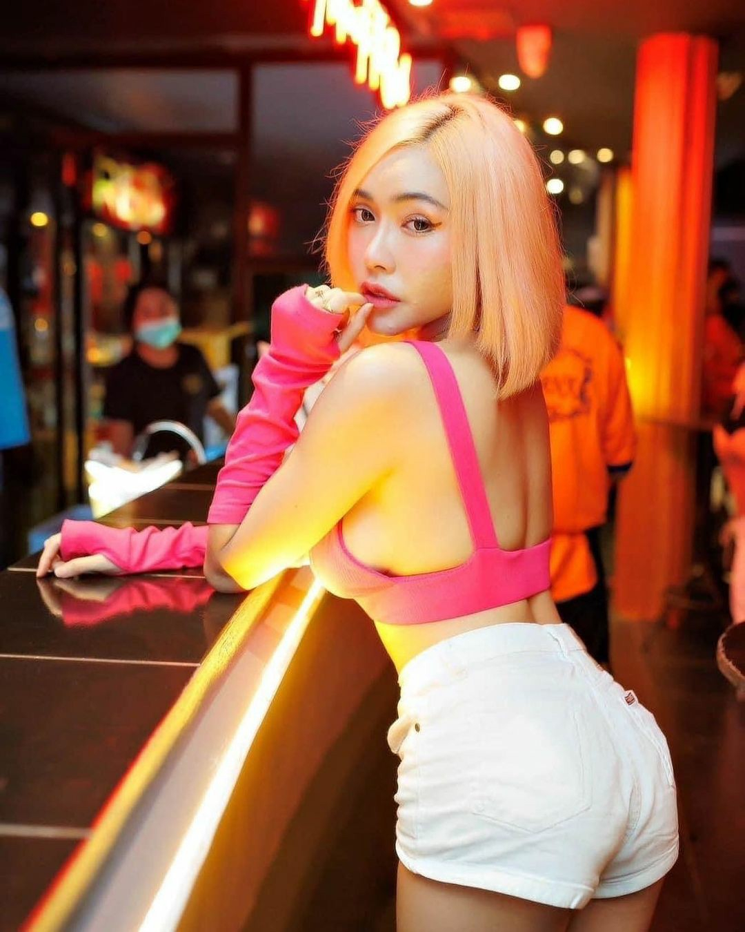 น้องใบเตย Gunjanick 